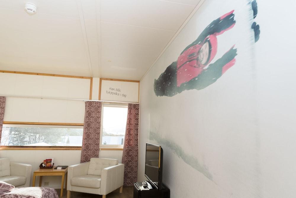 Tjeldsundbrua Hotel Skanland Dış mekan fotoğraf
