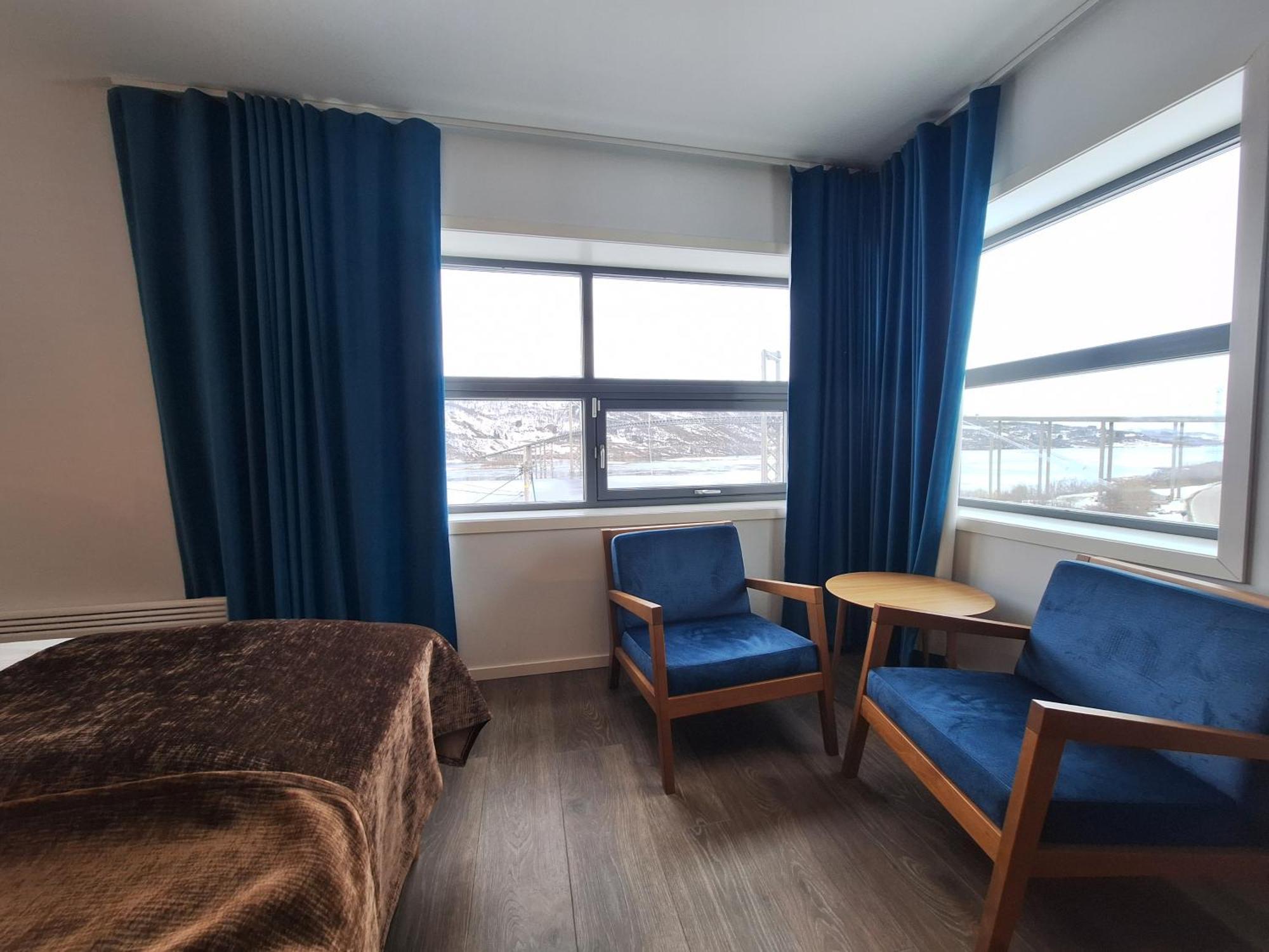 Tjeldsundbrua Hotel Skanland Dış mekan fotoğraf